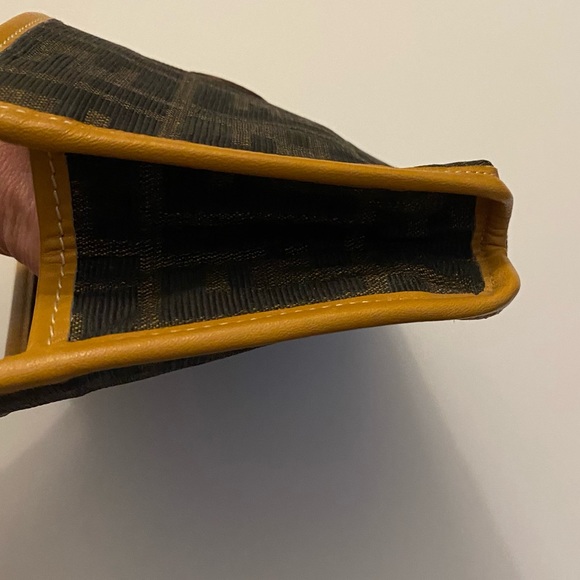 Vintage Fendi Wallet Clutch - Picture 9 of 14